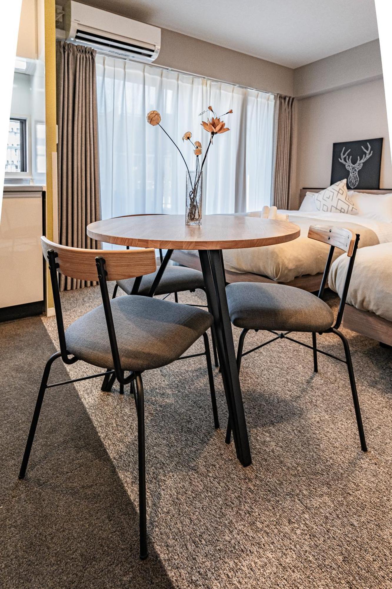 Apartment Hotel 11 Umeda Kamiyama โอซาก้า ภายนอก รูปภาพ
