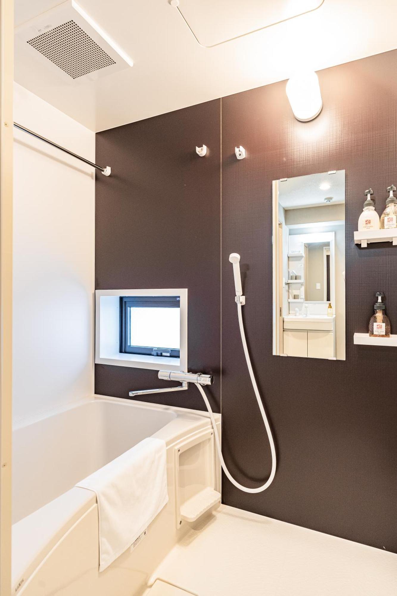 Apartment Hotel 11 Umeda Kamiyama โอซาก้า ภายนอก รูปภาพ