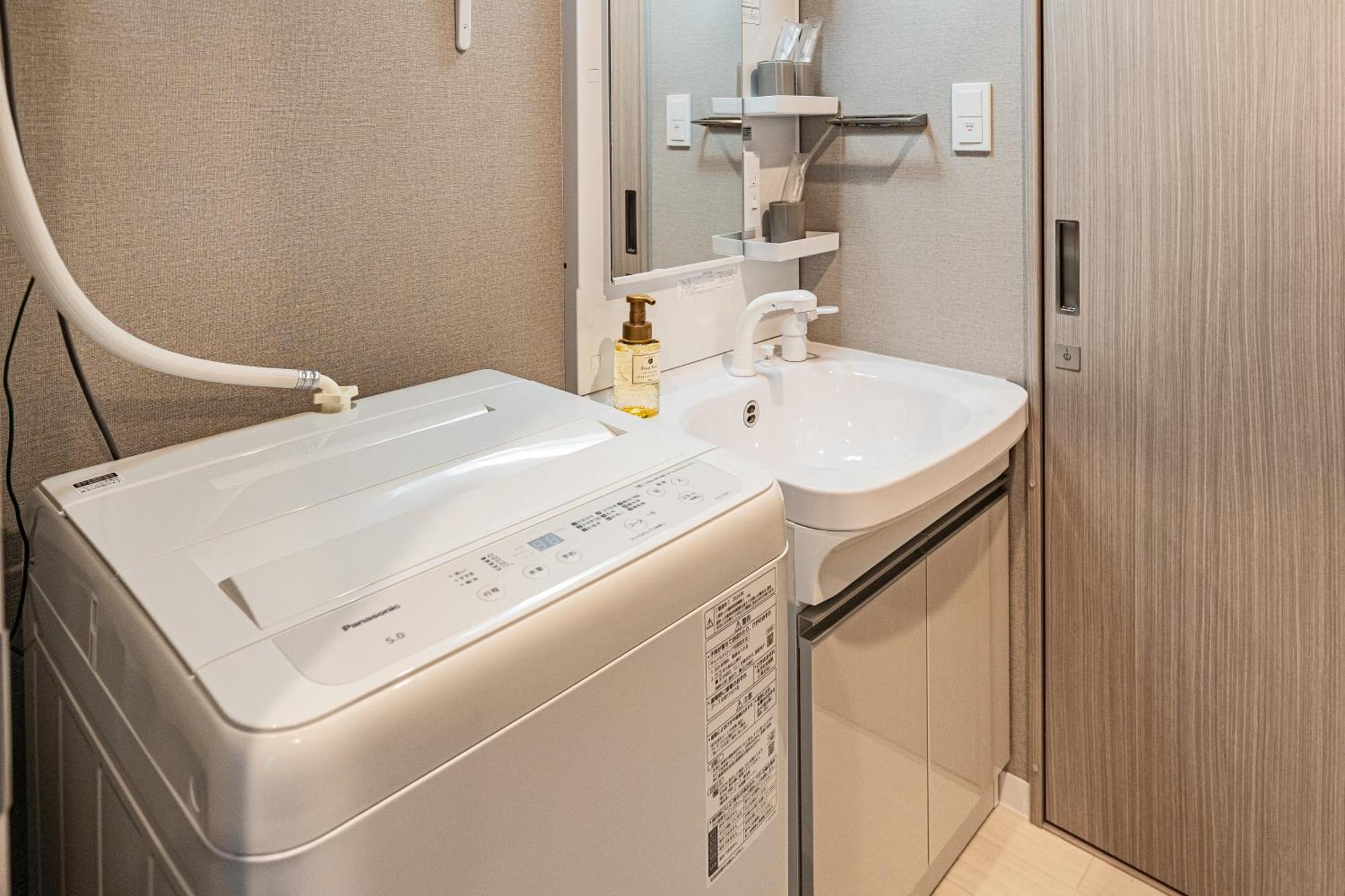 Apartment Hotel 11 Umeda Kamiyama โอซาก้า ภายนอก รูปภาพ